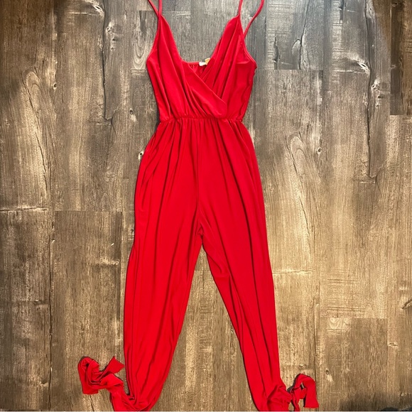 Red romper - Picture 1 of 2